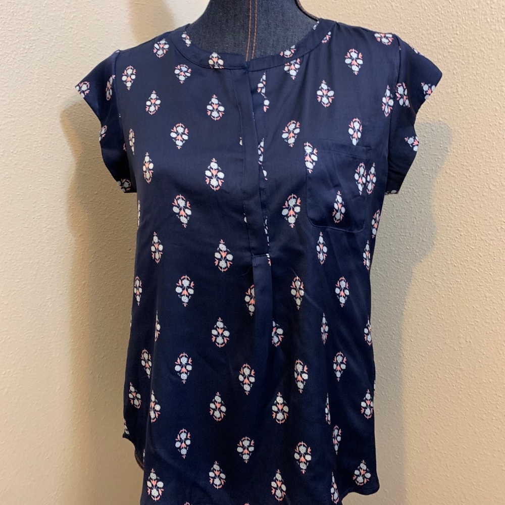Liz Claiborne blue blouse with floral print